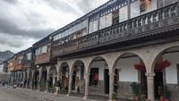 am Plaza Mayor de Cusco